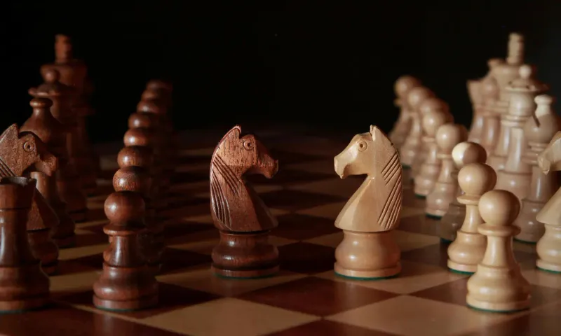 When Should You Settle vs Go to Court?